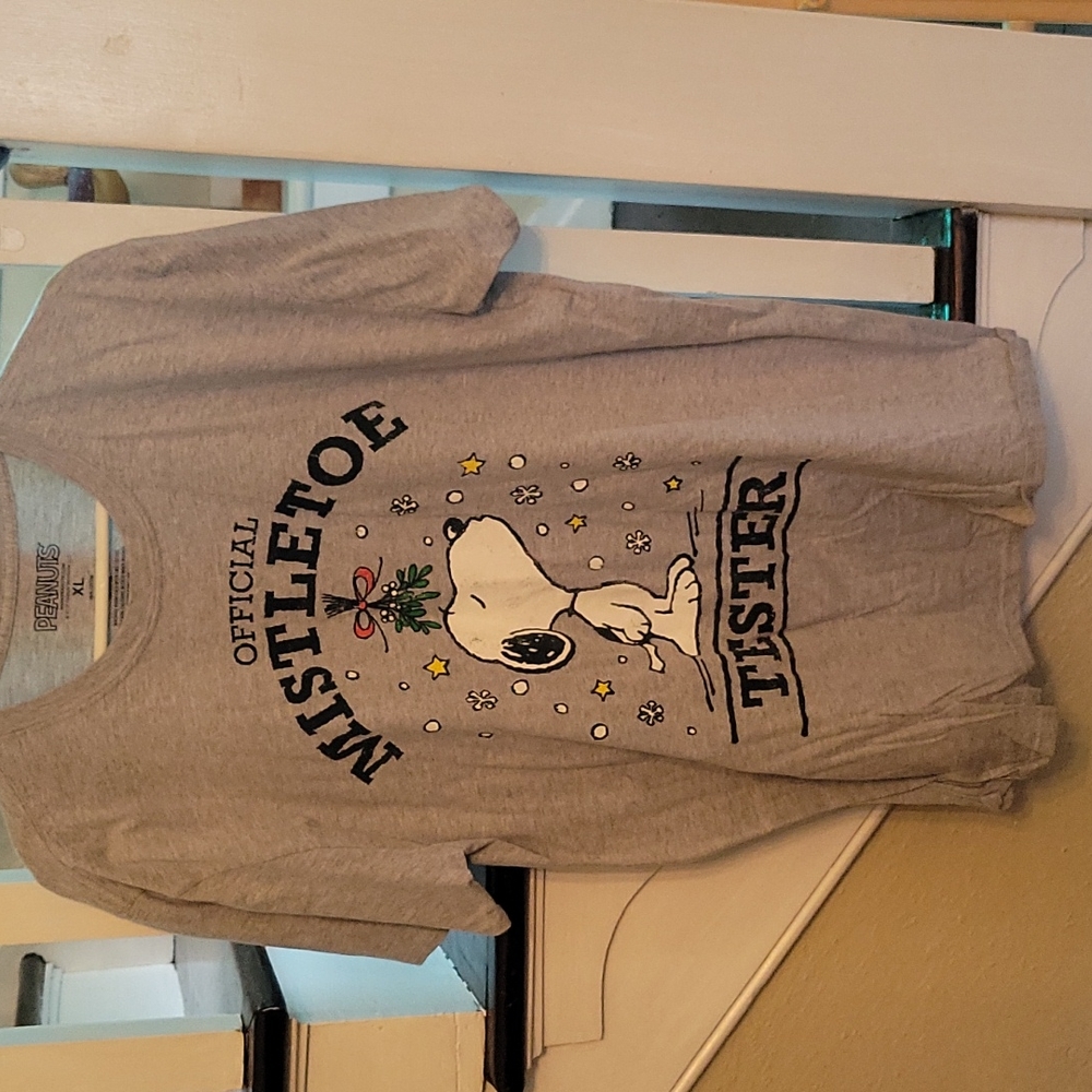 COPY - Peanuts Snoopy XMAS TSHIRT XL